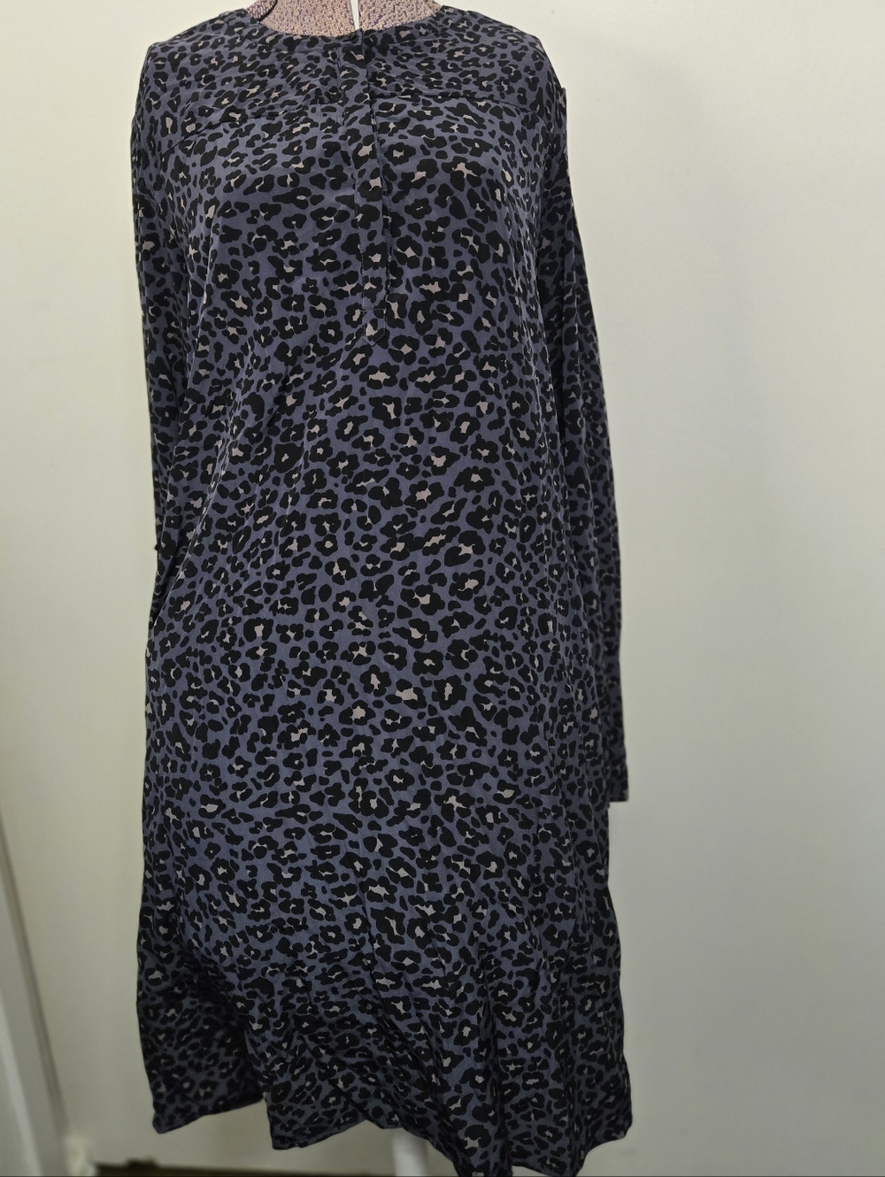 Banana Republic Long Sleeve cheetah print 1/4 button down shirt dress size 14
